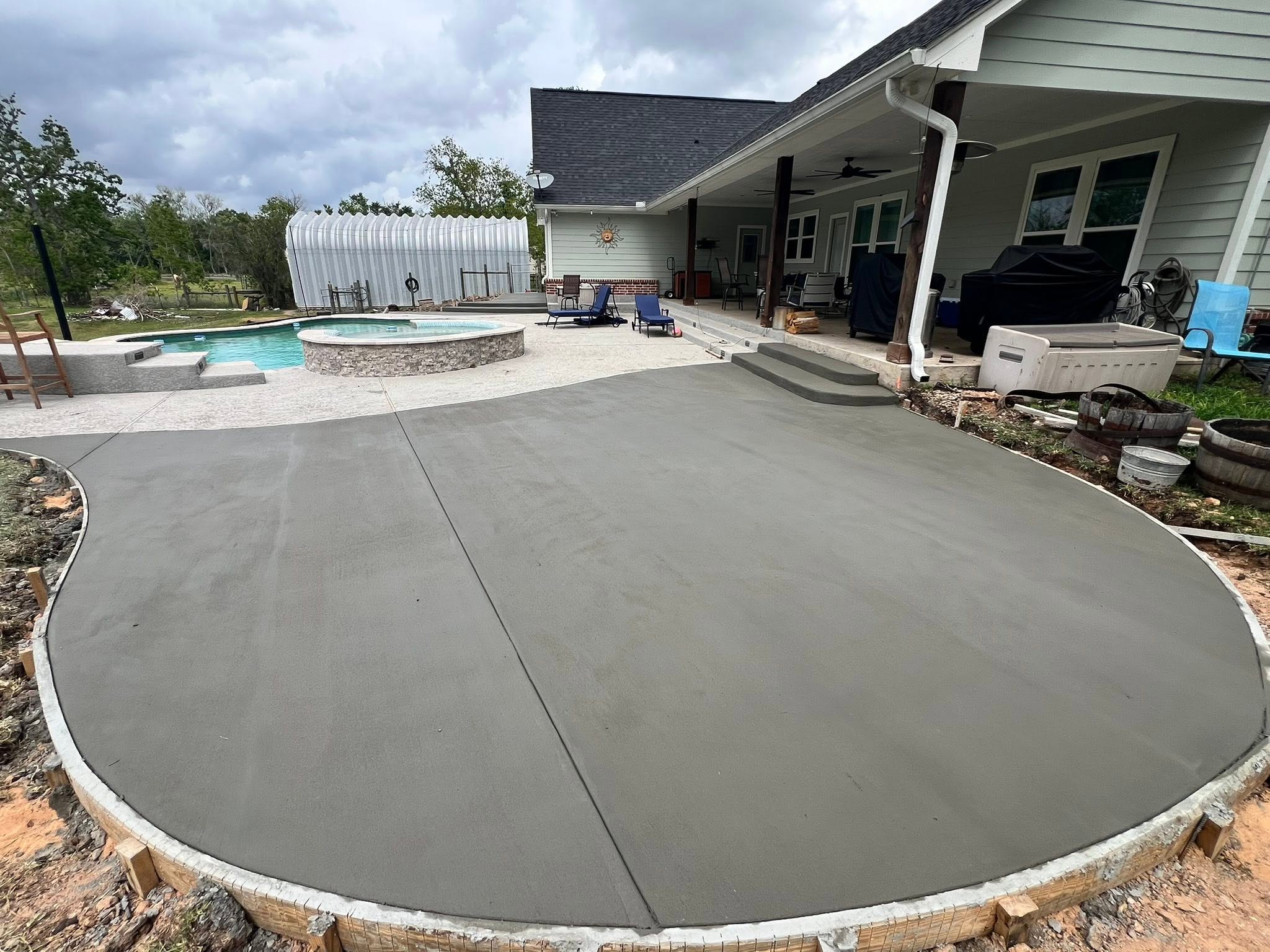 Custom Concrete Patios & Porches