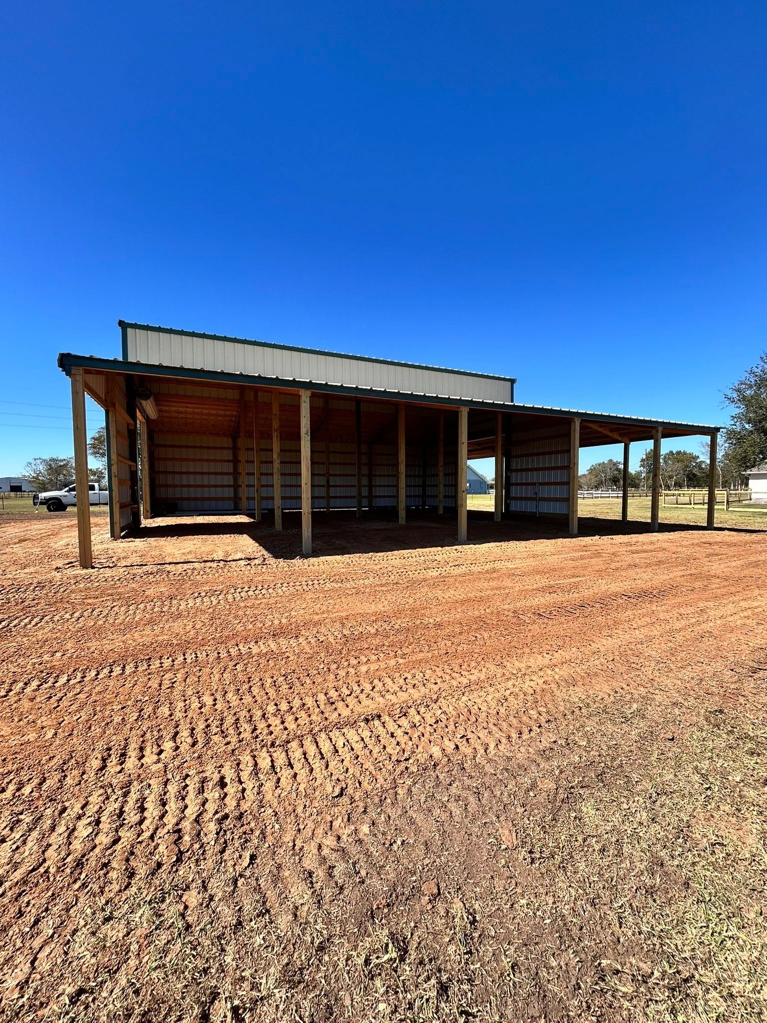 Tractor & Farm Equipment Sheds